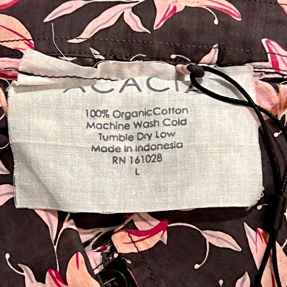 Acacia Kapaa Romper in Madonna Large - Picture 6 of 7